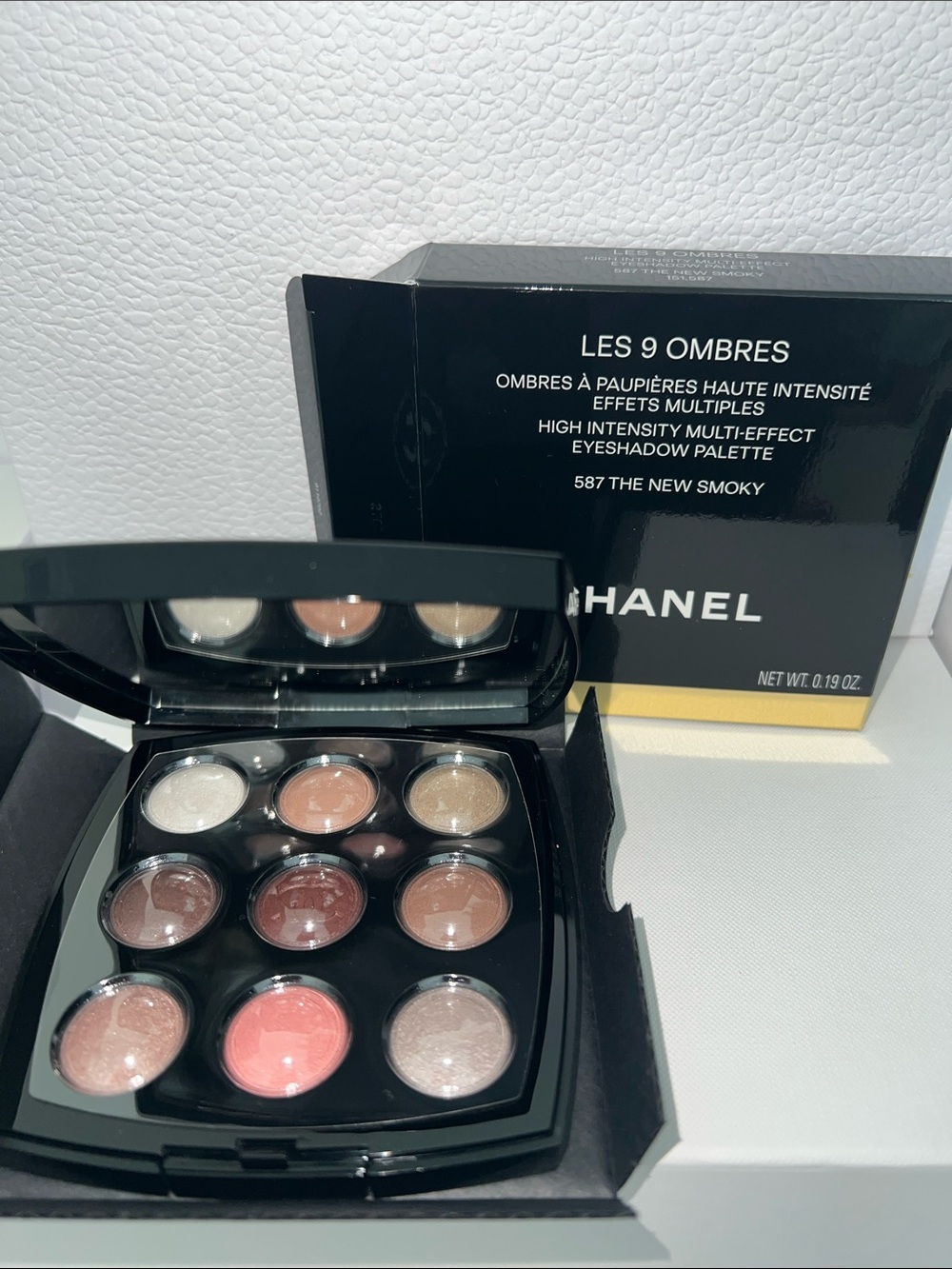 CHANEL Les 9 Ombres - 587 The New Smoky - 2026 Limited Edition
